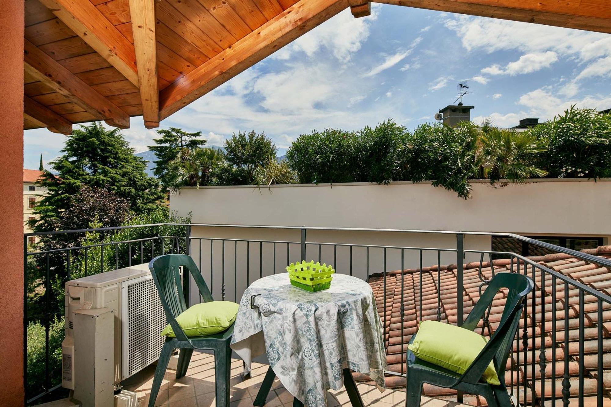 Bella Villa Apartments Riva del Garda Dış mekan fotoğraf