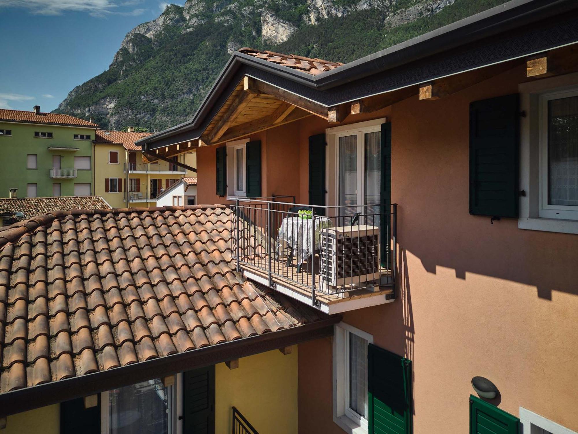 Bella Villa Apartments Riva del Garda Dış mekan fotoğraf