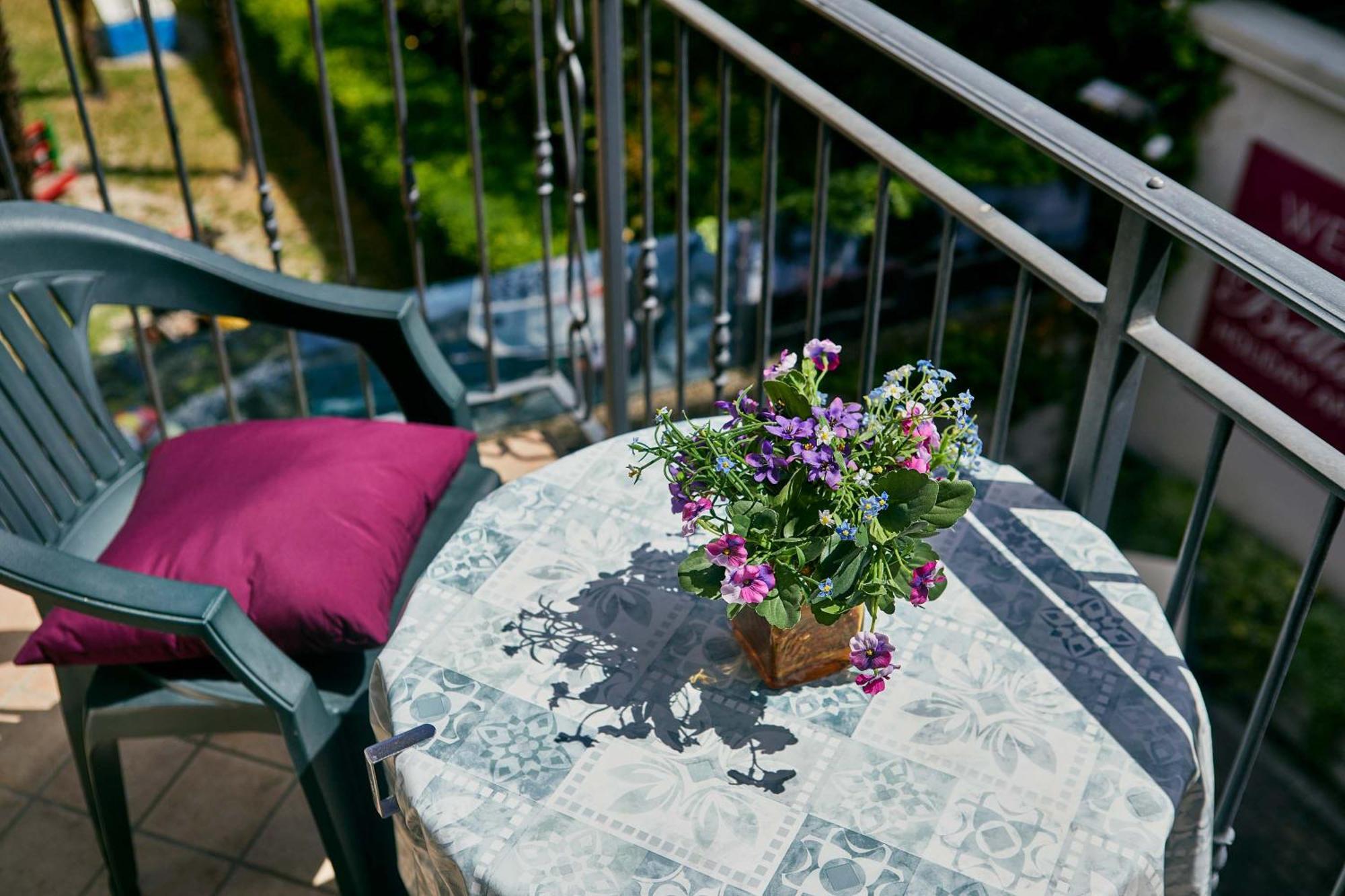 Bella Villa Apartments Riva del Garda Dış mekan fotoğraf