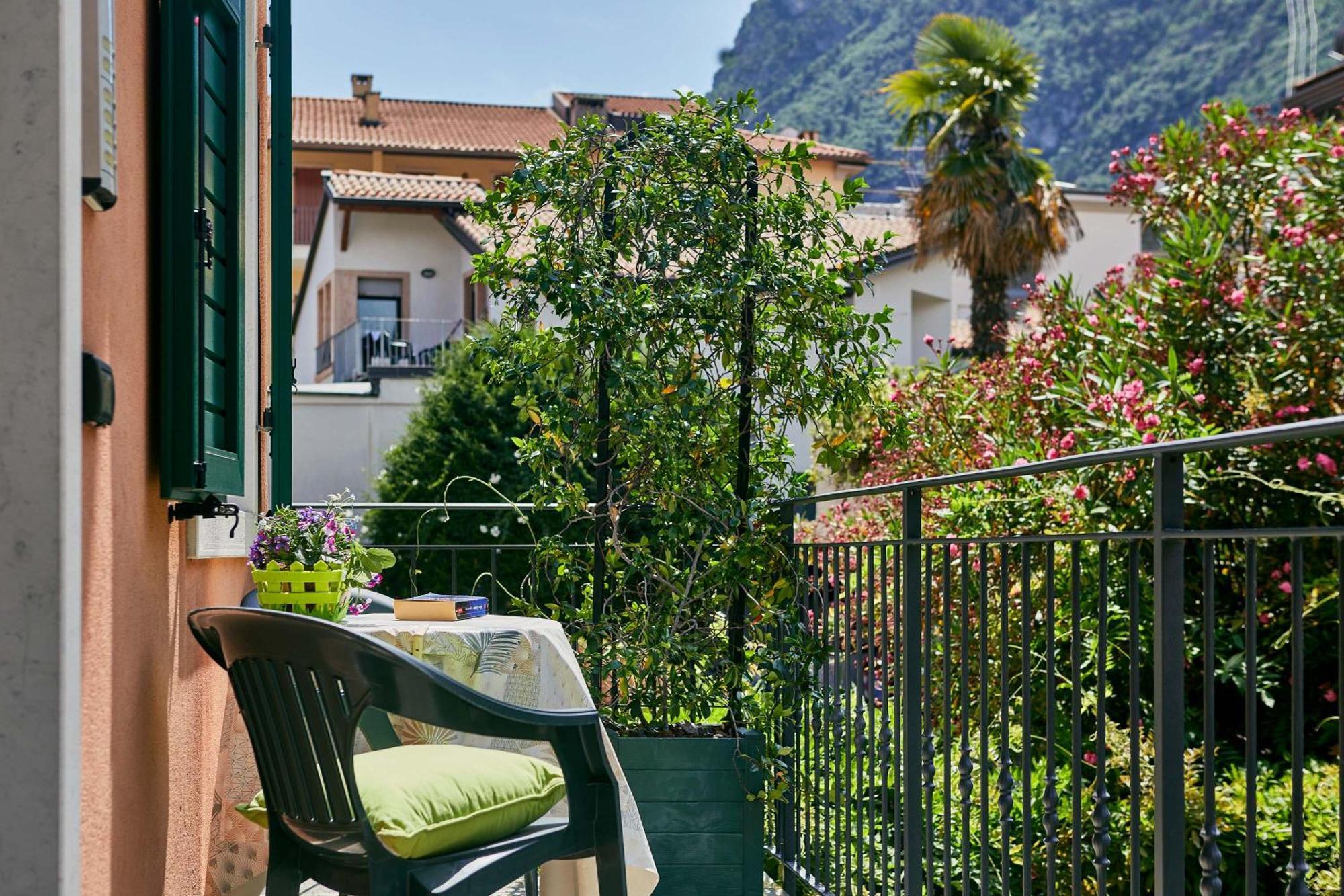 Bella Villa Apartments Riva del Garda Dış mekan fotoğraf