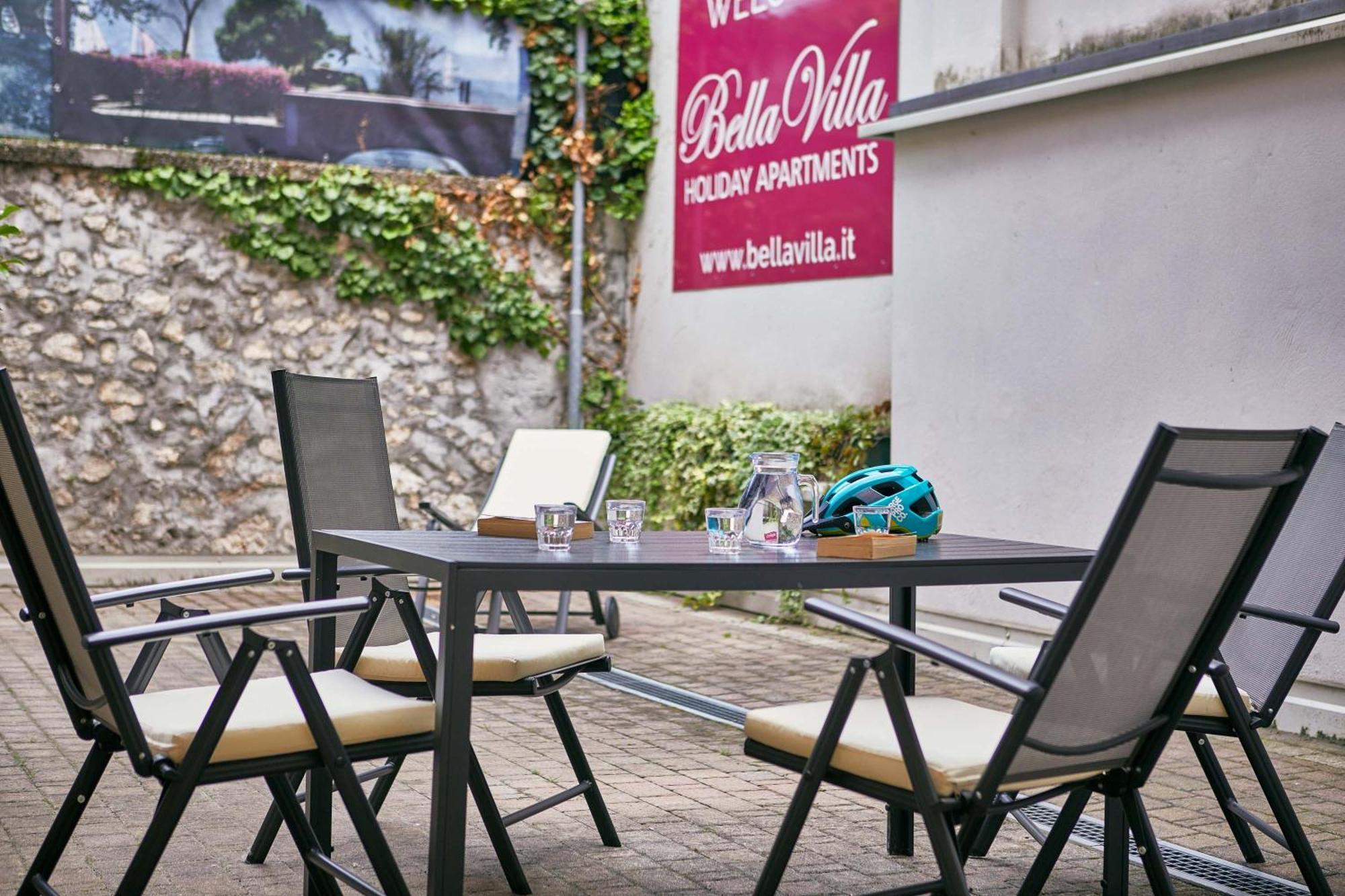 Bella Villa Apartments Riva del Garda Dış mekan fotoğraf